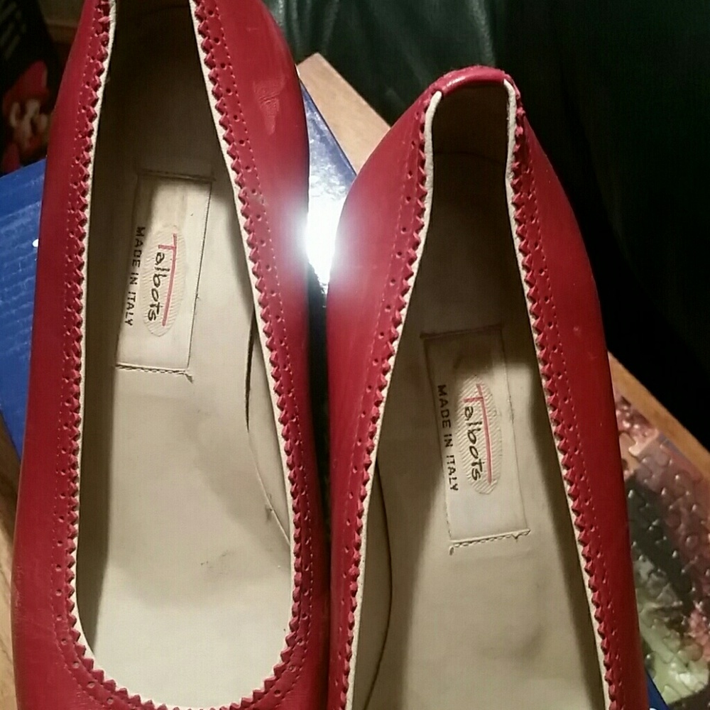 Red heels - Picture 2 of 4